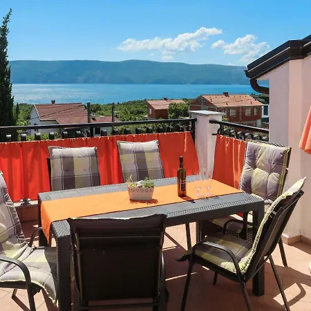 Dilly-3 By Interhome