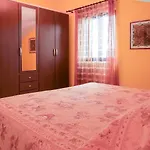 Dilly-3 By Interhome דירה